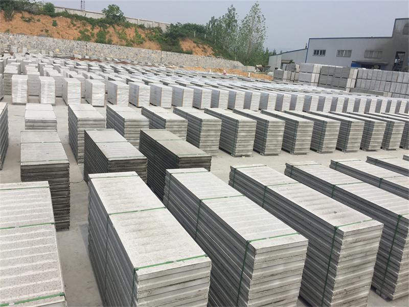 中国制造商生产的用于屋顶和墙壁的环保水泥隔墙板