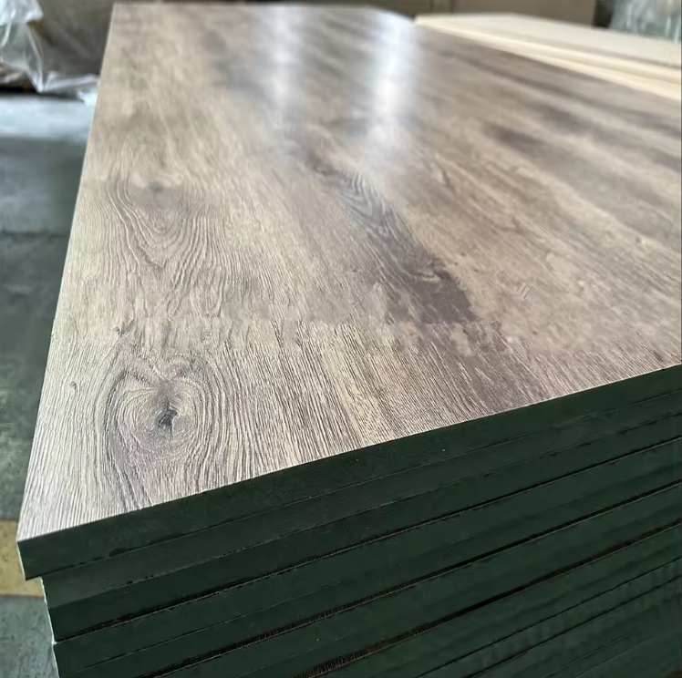 Woodgrain Melamine Color Waterproof Moisture Resistant HMR MDF Board for Cabinet Making
